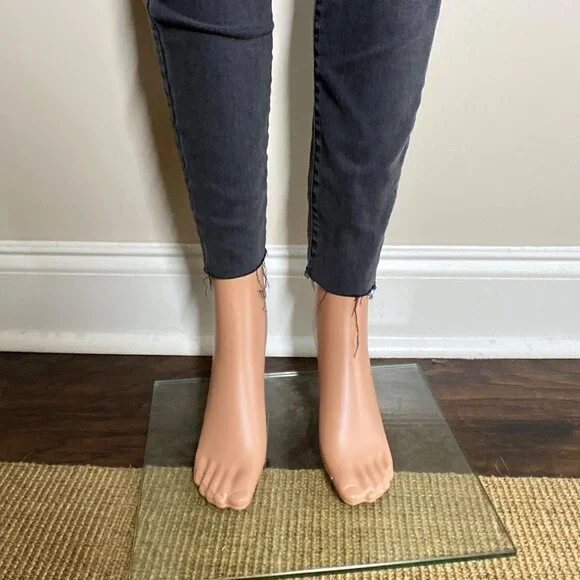 Madewell Distressed Curvy High-Rise Skinny Jeans, Size 26 - Picture 8 of 14